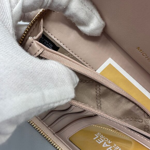Michael Kors Jet Set Soft Pink Large Flat Multifunction Phone Case Wristlet READ - Picture 12 of 15